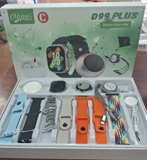 RELOJ SMART WATCH CON PARLANTE Y AUDIFONOS 7+4 D99 PLUS - Imagen 2